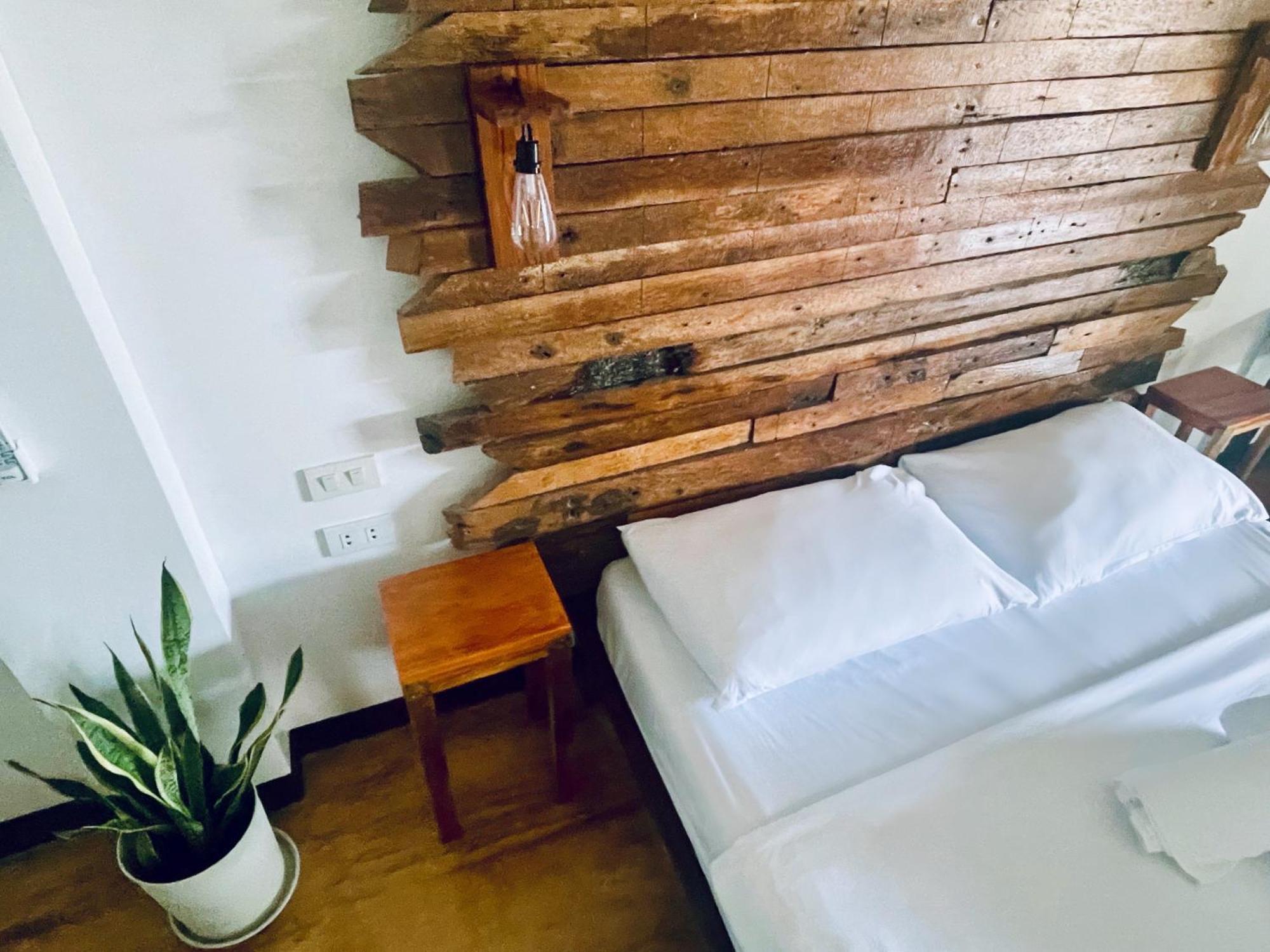 Siargao Sunflower Suites General Luna  Exteriör bild