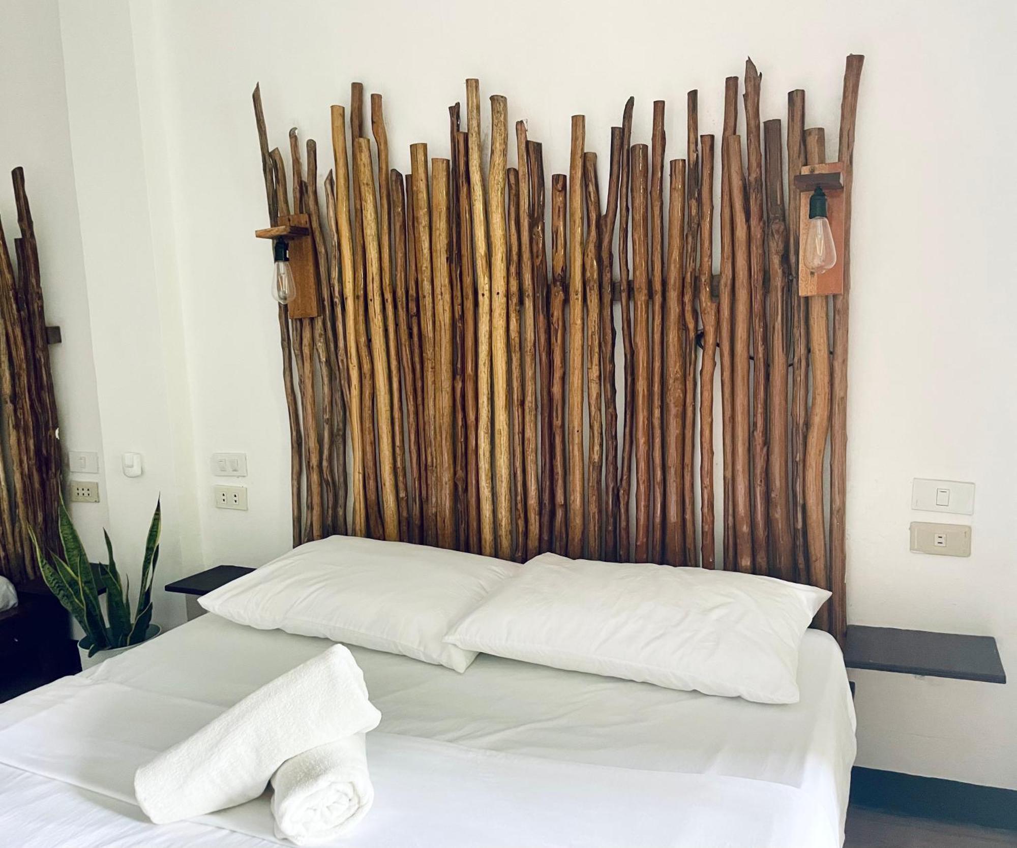Siargao Sunflower Suites General Luna  Exteriör bild