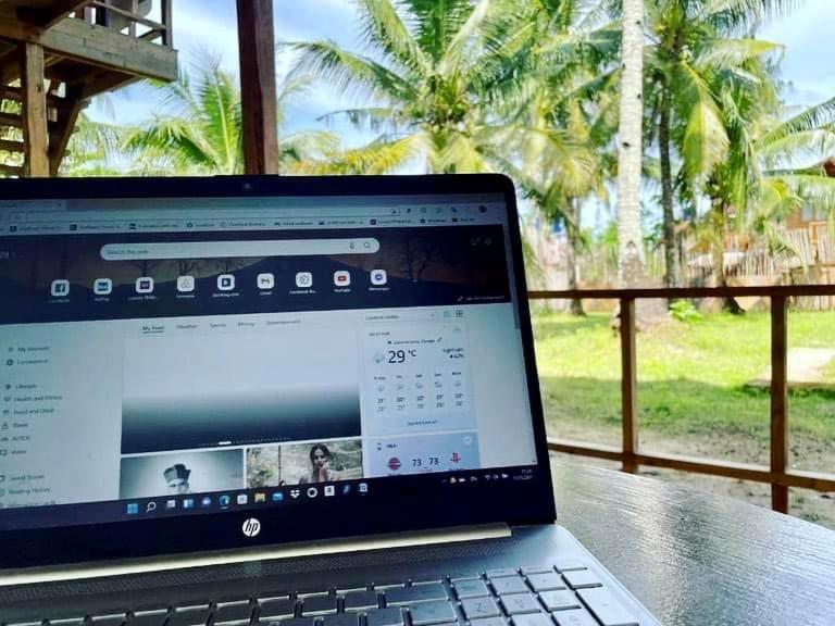 Siargao Sunflower Suites General Luna  Exteriör bild